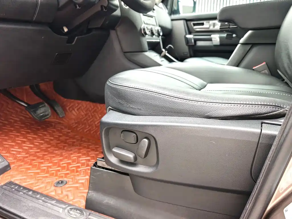Land Rover Discovery — миниатюра 3