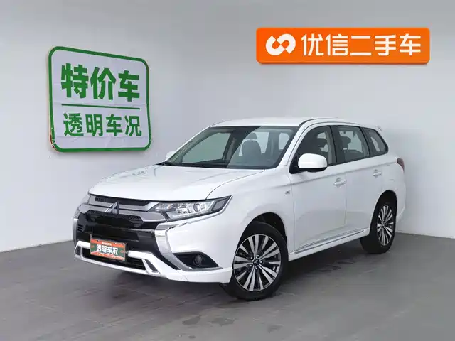 MITSUBISHI OUTLANDER 2022