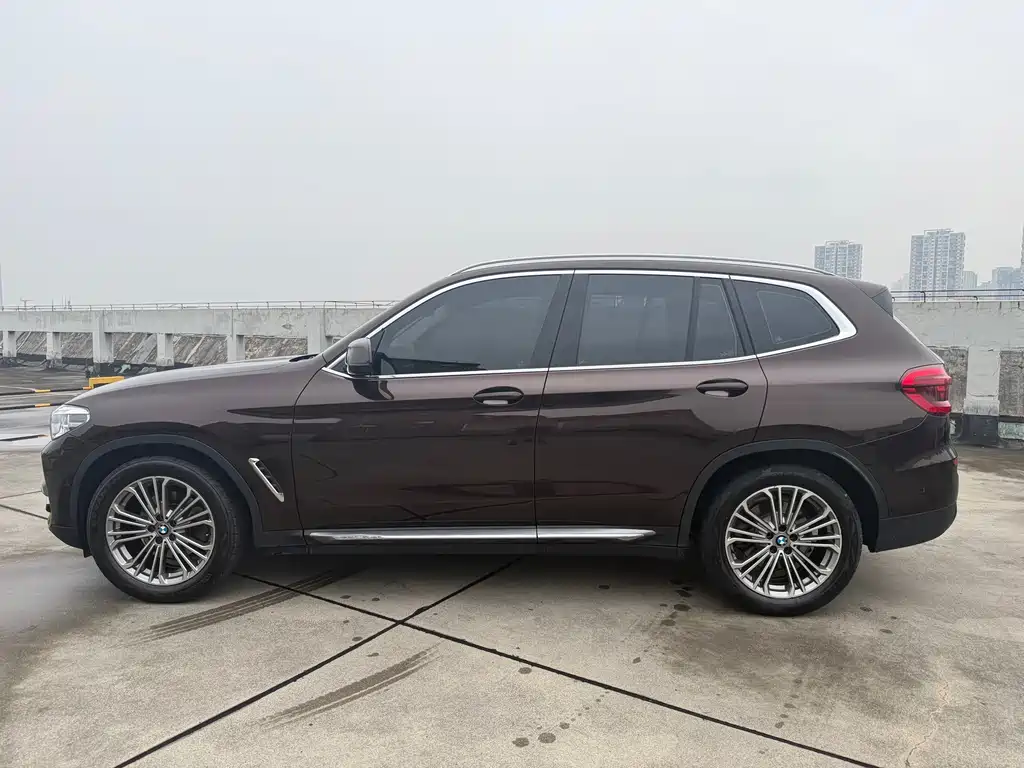 BMW X3 — миниатюра 3