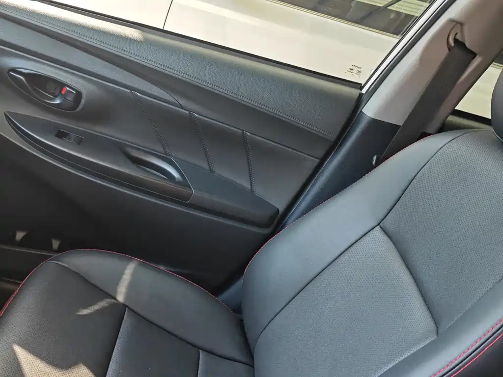 TOYOTA YARIS L ZHIXUAN