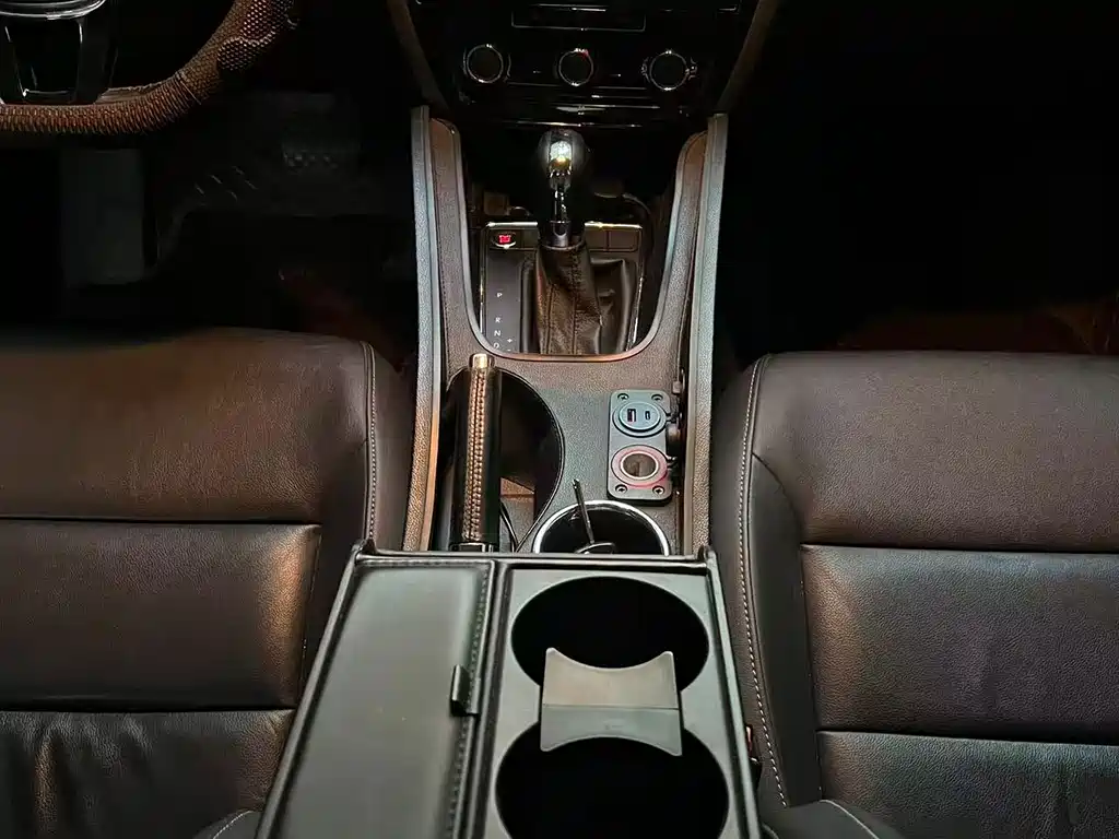 Volkswagen Sagitar — миниатюра 7
