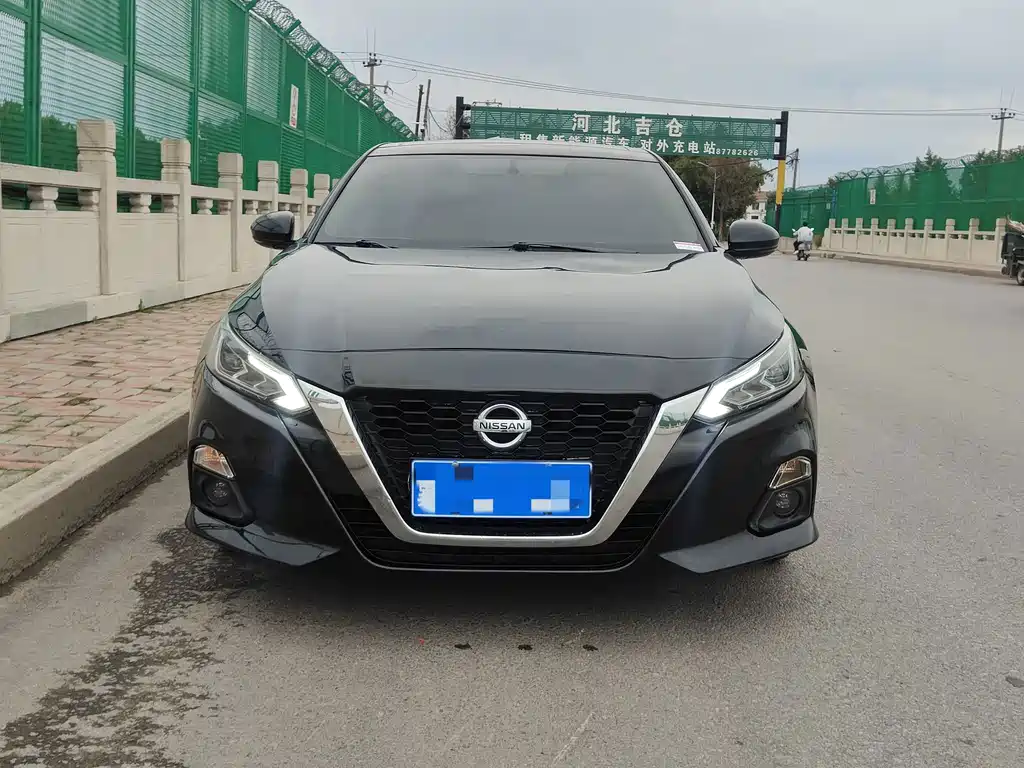 Nissan Teana — миниатюра 2
