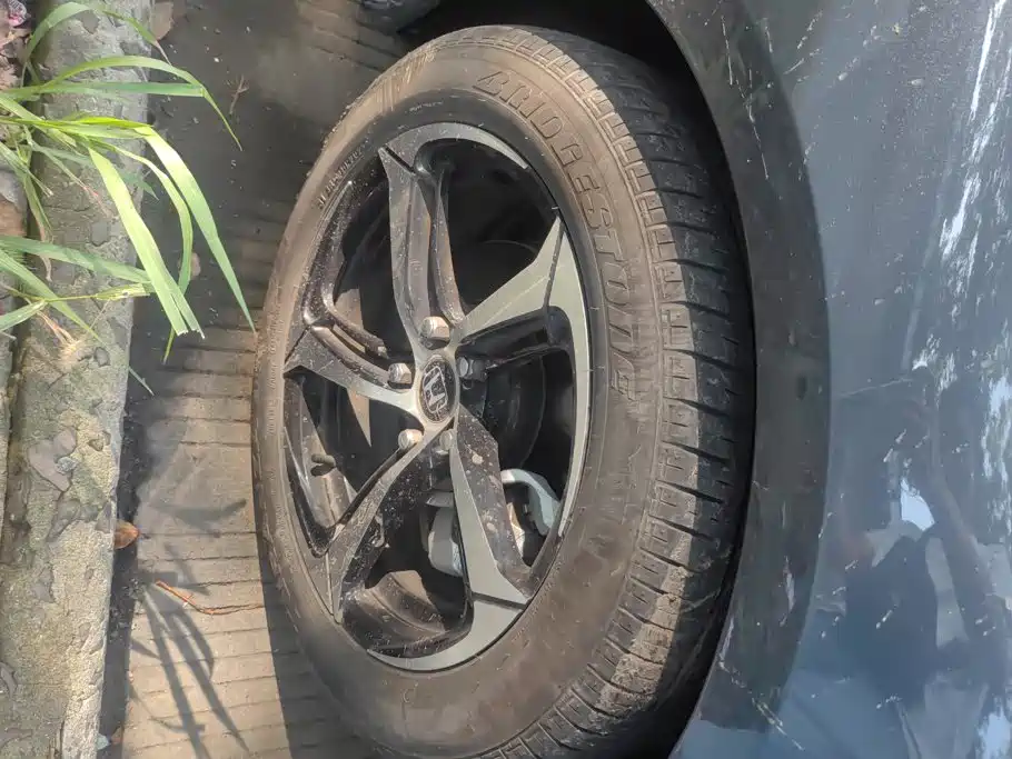 Honda Accord — миниатюра 6