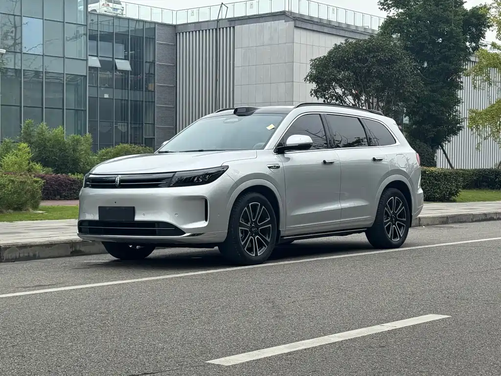 AITO AITO M7