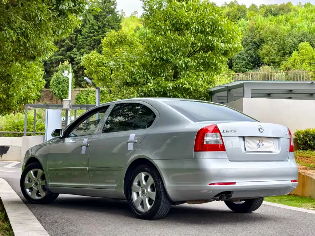 Skoda Octavia — миниатюра 7