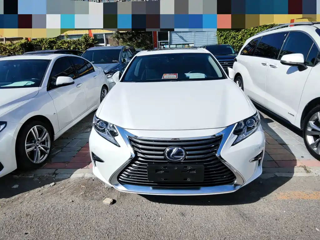 Lexus ES — миниатюра 2