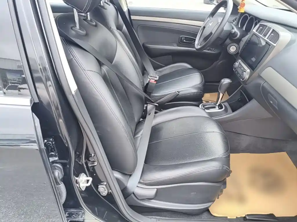 Nissan Sylphy — миниатюра 25