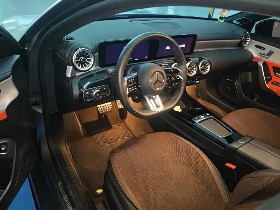 Mercedes-Benz A-Class AMG — миниатюра 12