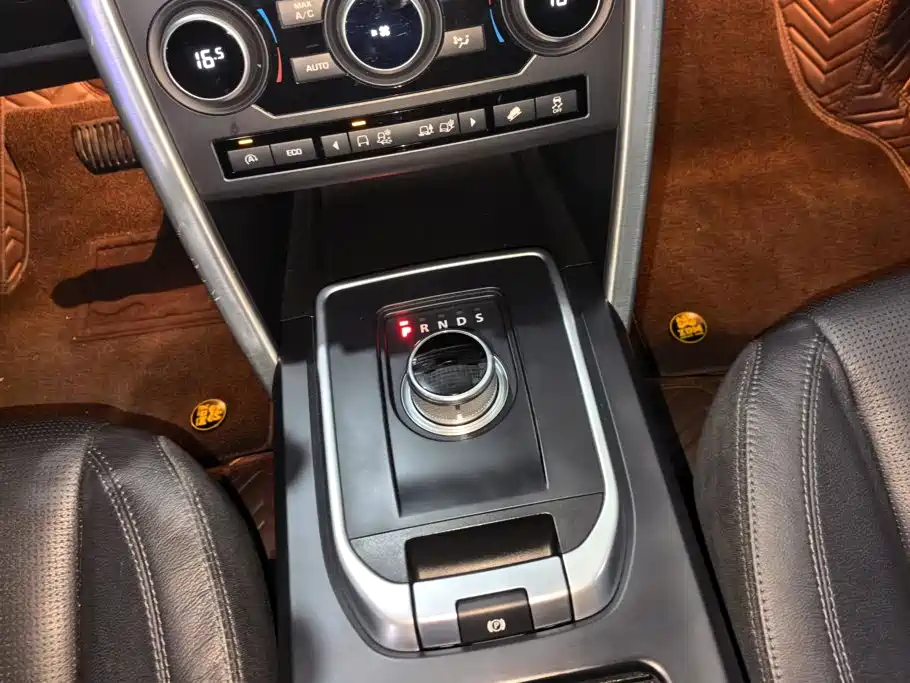 Land Rover Discovery Sport — миниатюра 16
