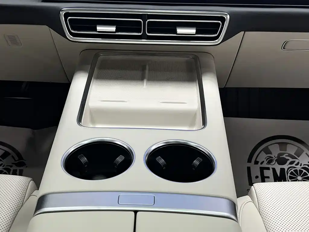 Li Auto Li L9 — миниатюра 32