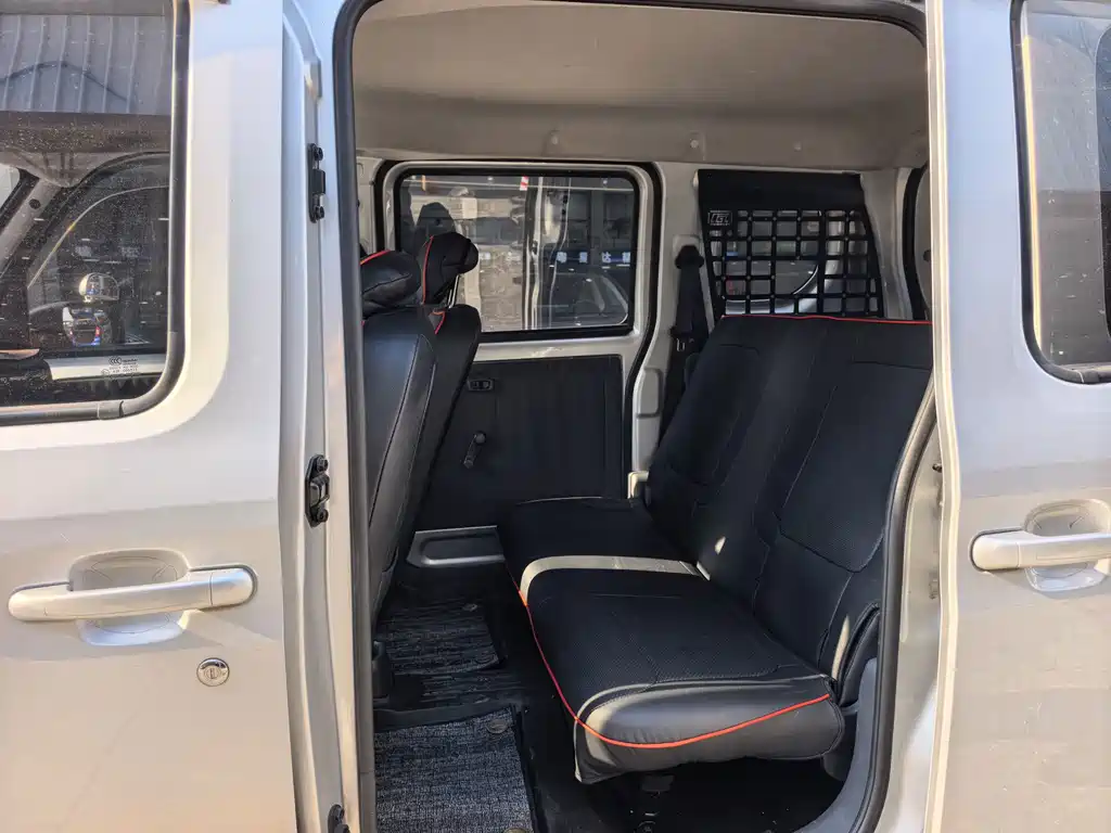 Wuling Zhiguang EV — миниатюра 6