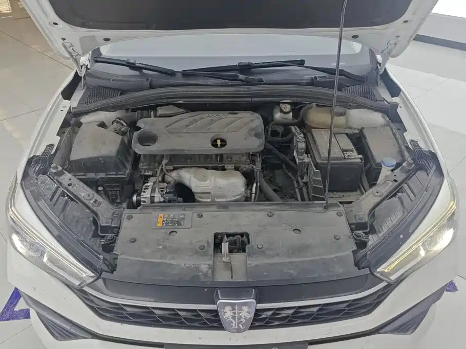 Roewe i5 — миниатюра 10