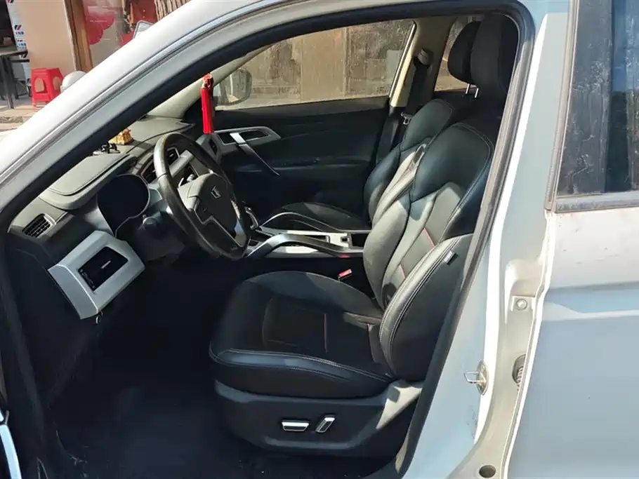 GEELY AUTOMOBILE BOYUE