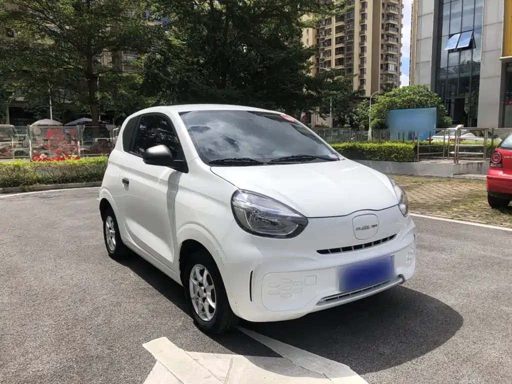 Roewe Clever — миниатюра 13