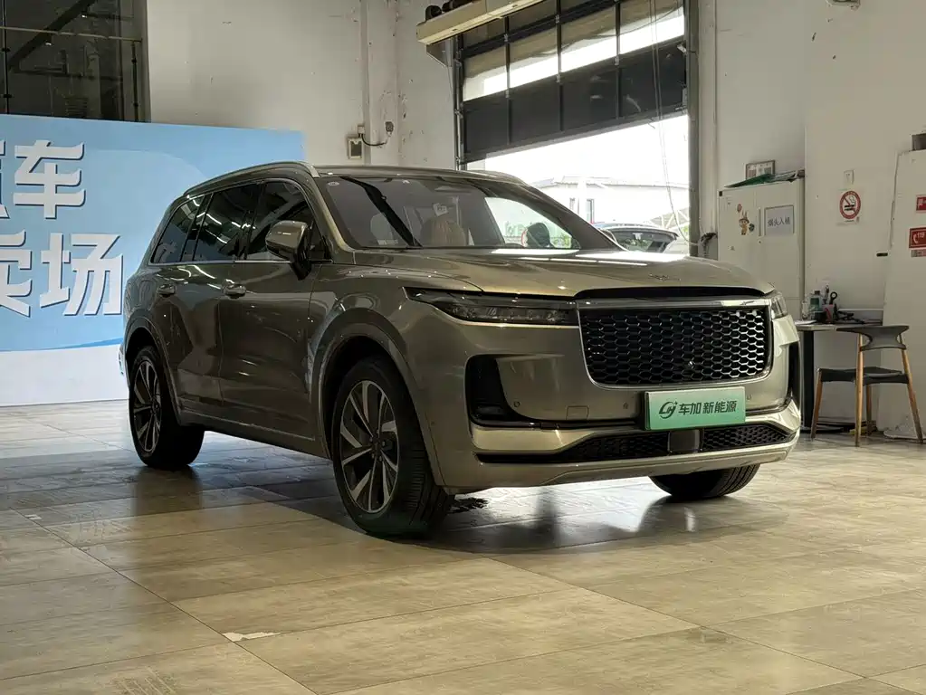 Li Auto Li ONE — миниатюра 3