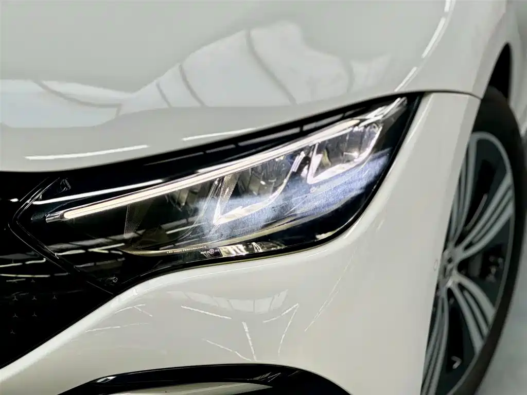 Mercedes-Benz EQE 2025 500 4MATIC