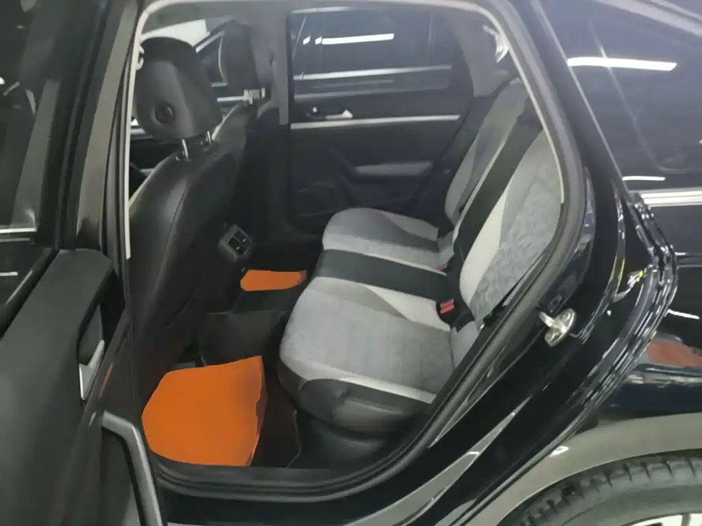 Volkswagen Lavida — миниатюра 17