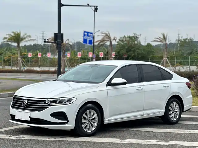 VOLKSWAGEN LAVIDA 2022