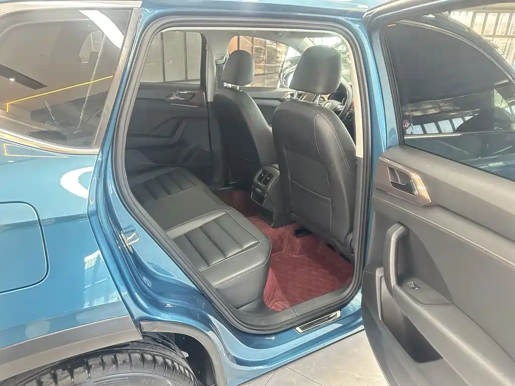 Volkswagen Tharu — миниатюра 11