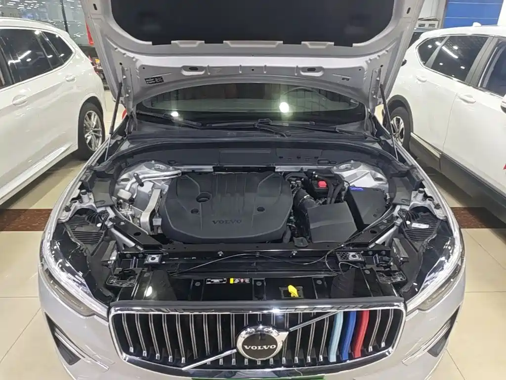 Volvo XC60 — миниатюра 20