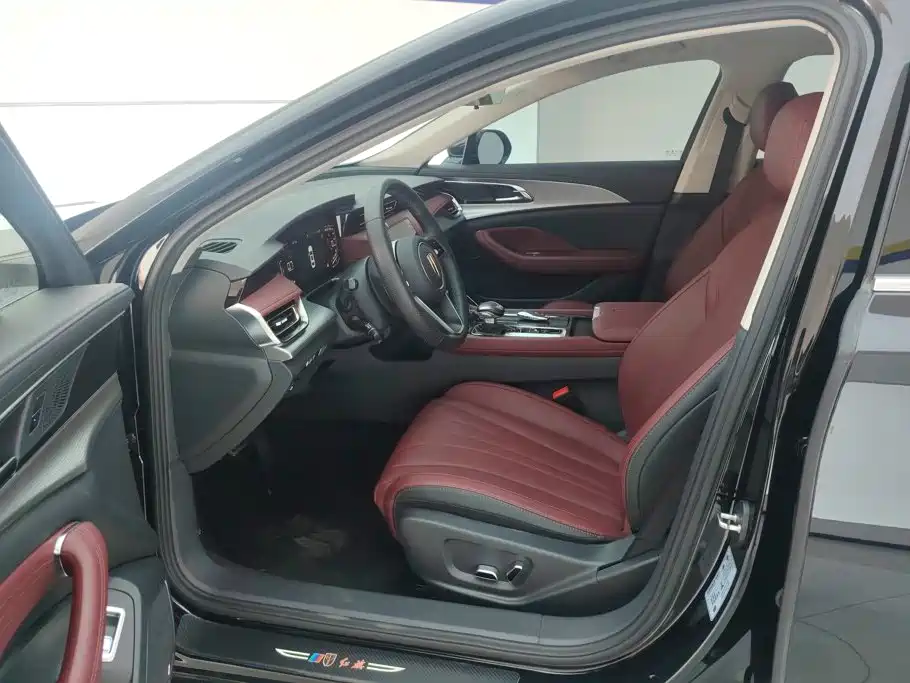 Hongqi Hongqi H5 — миниатюра 9