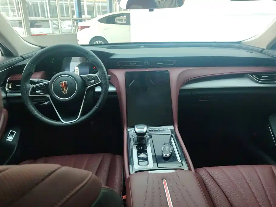 Hongqi Hongqi H5 — миниатюра 12