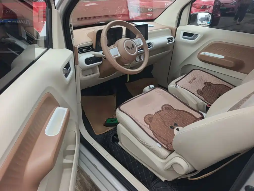 Wuling MINIEV — миниатюра 16