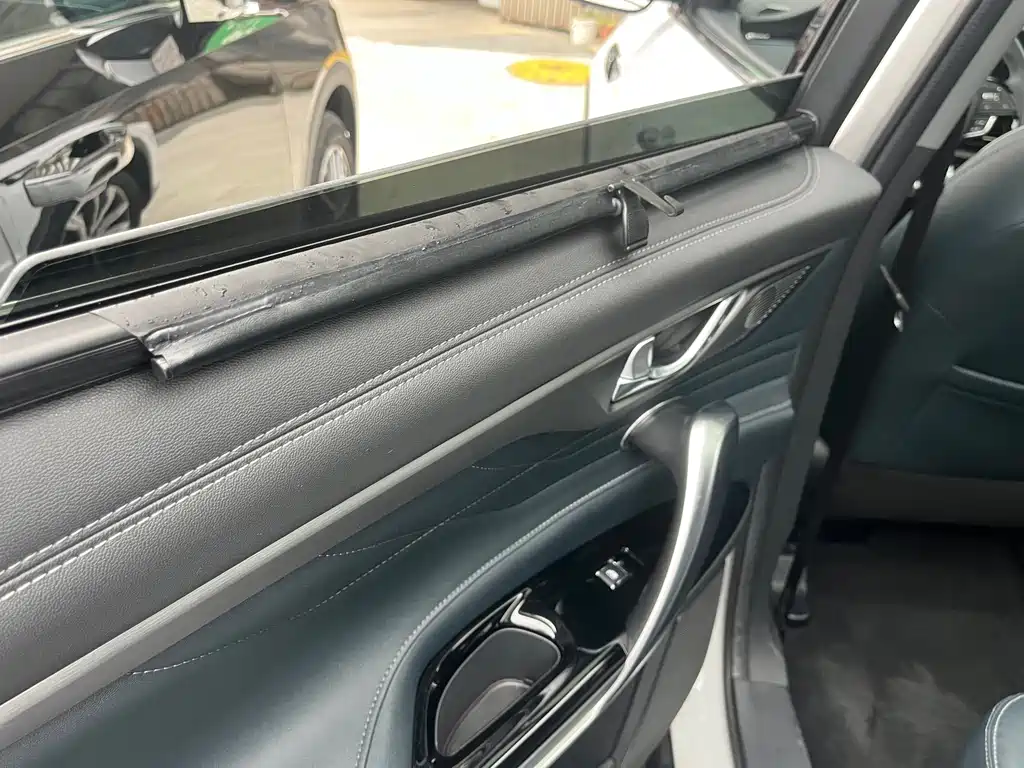 Changan CS95 — миниатюра 21