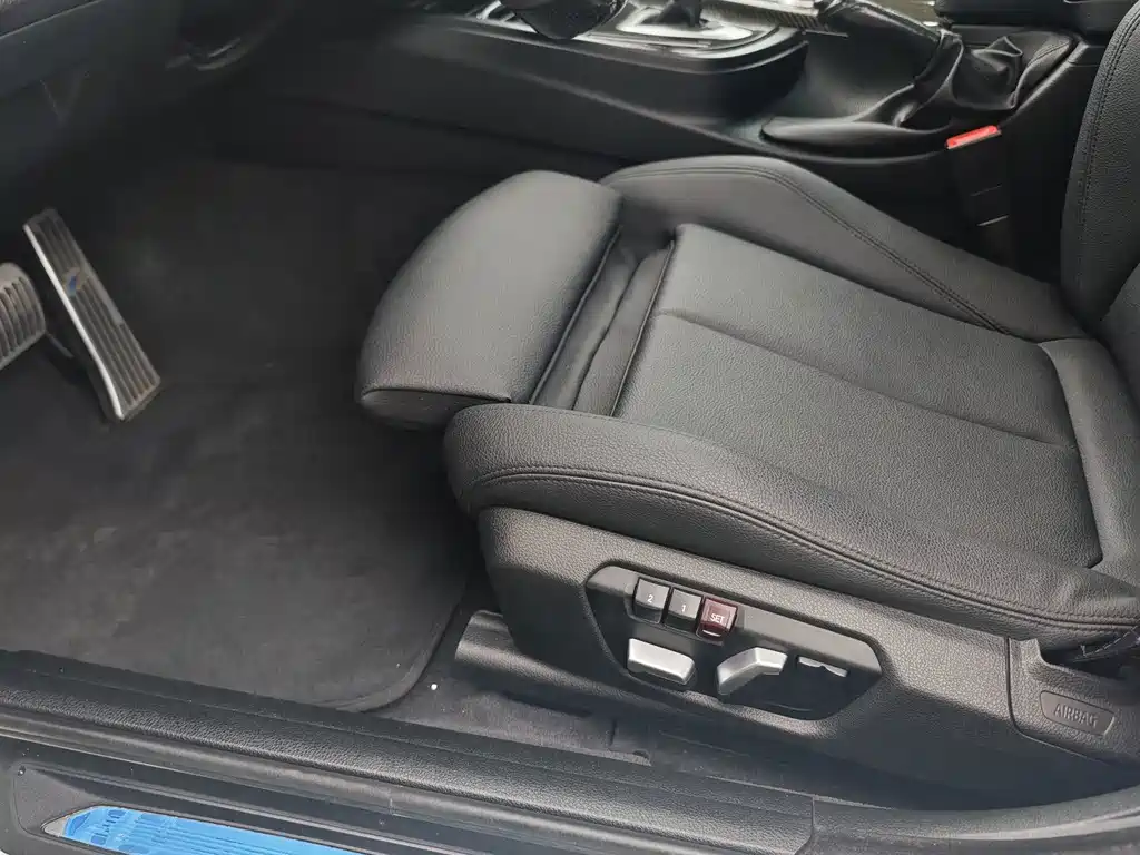 BMW 3 Series GT — миниатюра 6