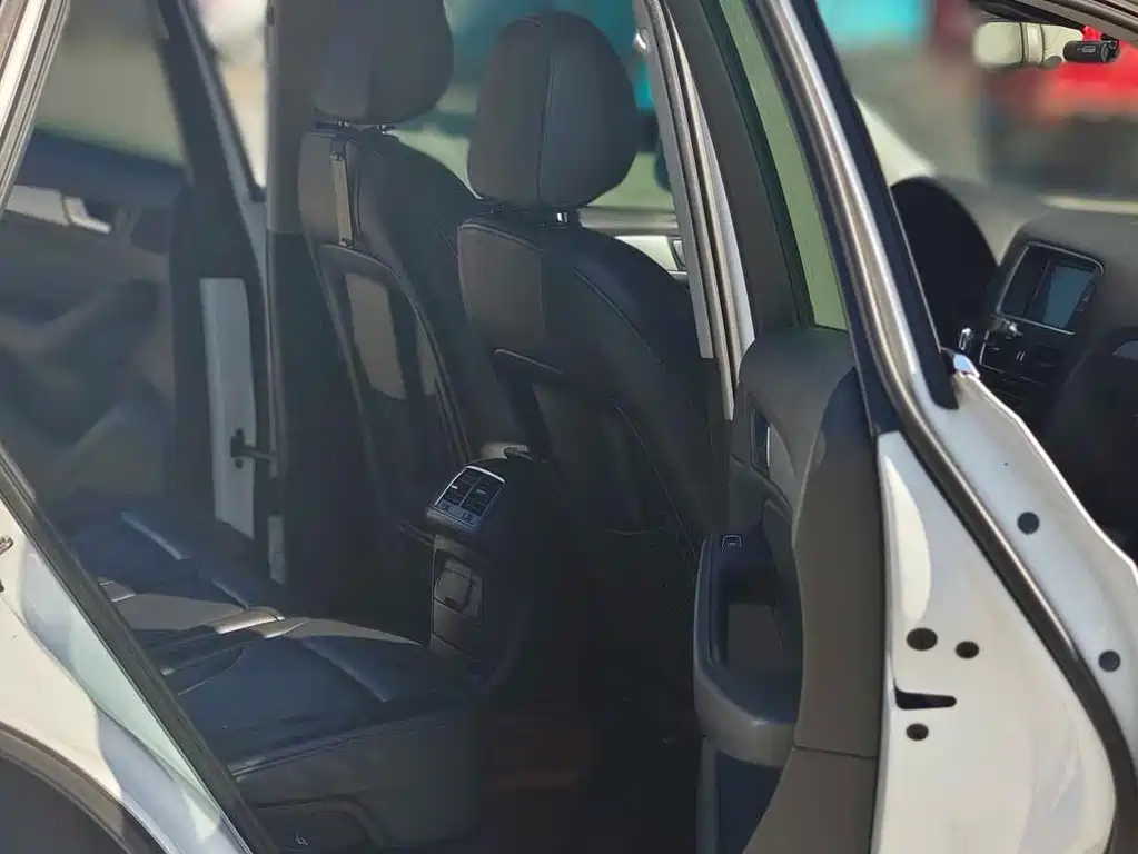Audi Q5 — миниатюра 8