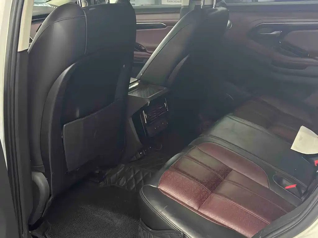 Land Rover Evoque — миниатюра 5