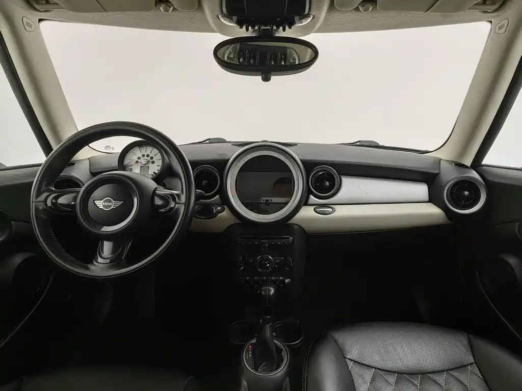 MINI Mini Clubman — миниатюра 5