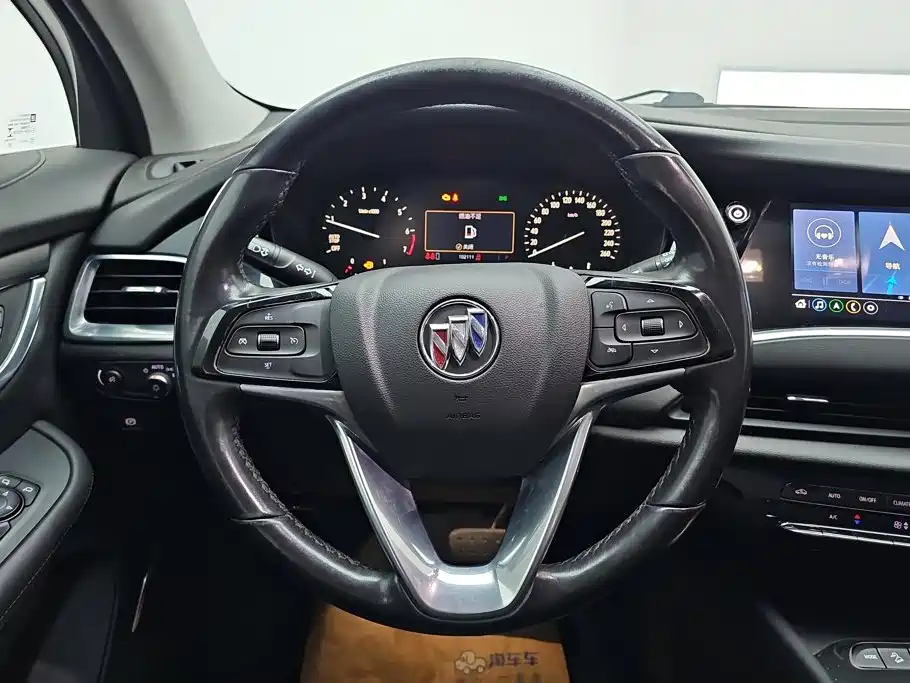 Buick Enclave — миниатюра 15