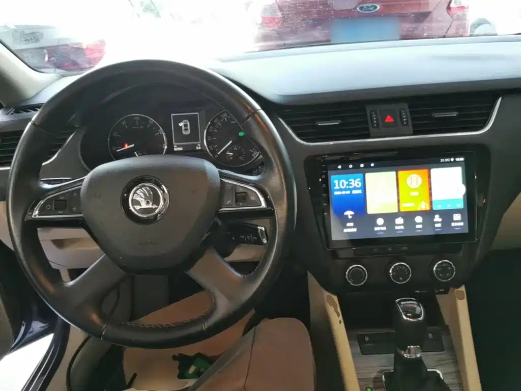Skoda Octavia — миниатюра 10