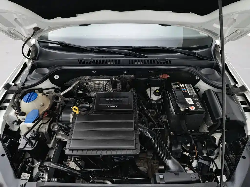 Volkswagen Sagitar — миниатюра 6