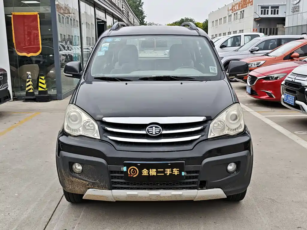 FAW S80 2011 1.5L MT 7 мест Elite