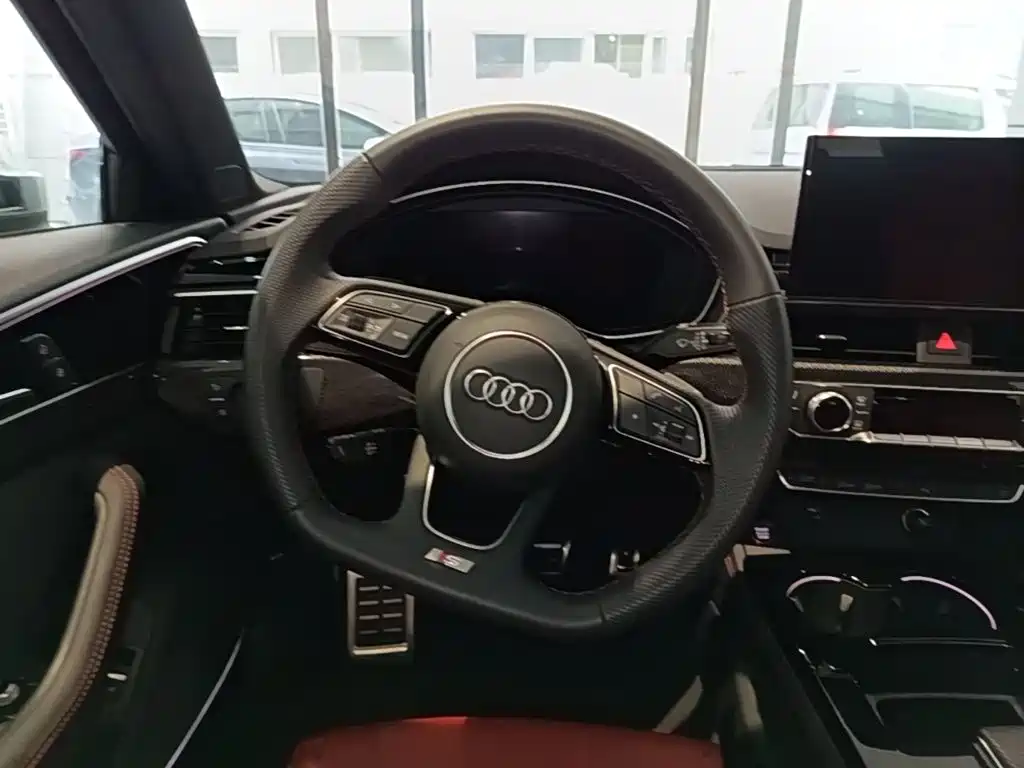 Audi S4 2023 — фото 14