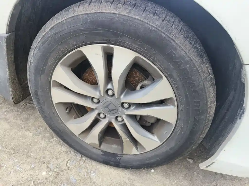 Honda Accord — миниатюра 24