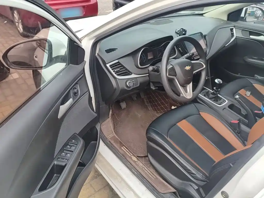 Chevrolet Cavalier — миниатюра 16
