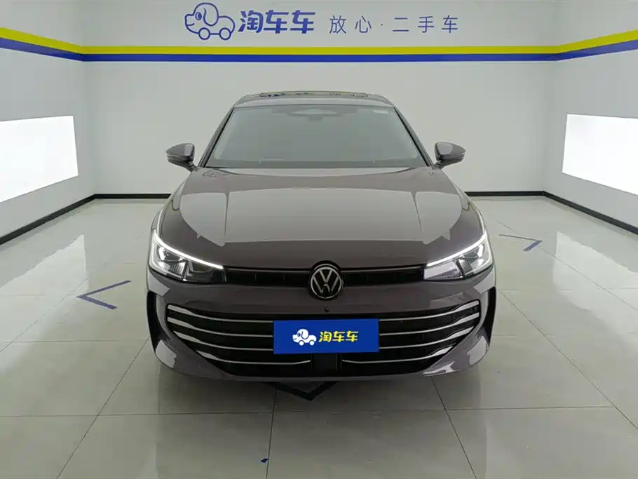 Volkswagen Passat 2025 Pro 380TSI