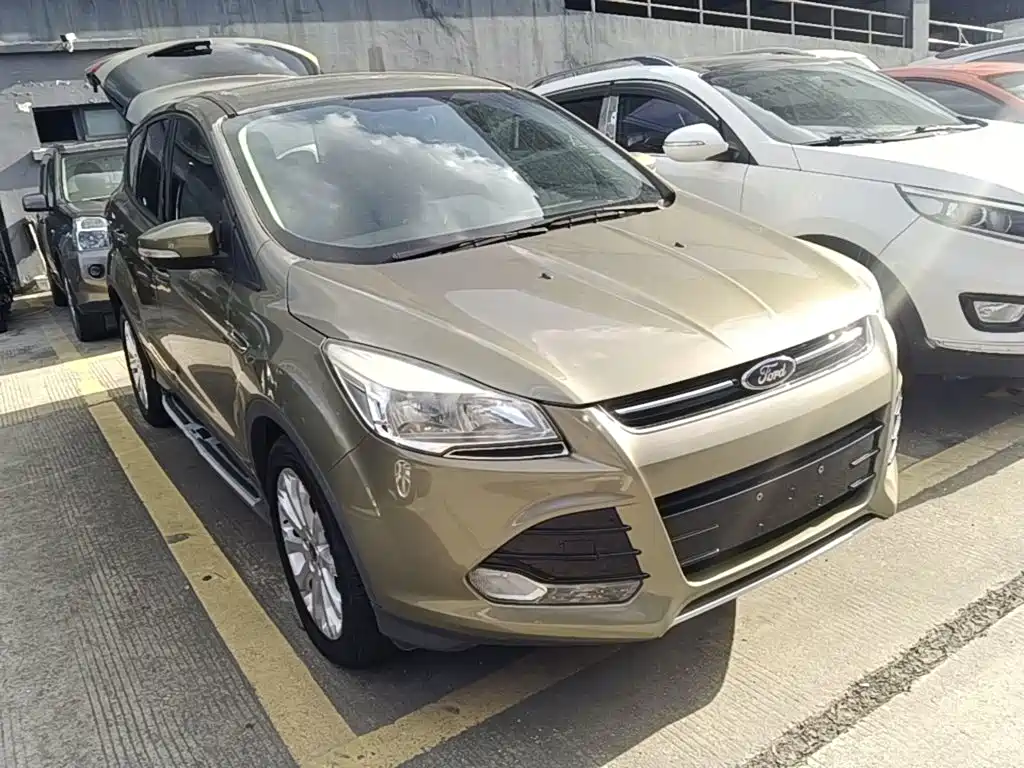 Ford Kuga — миниатюра 4