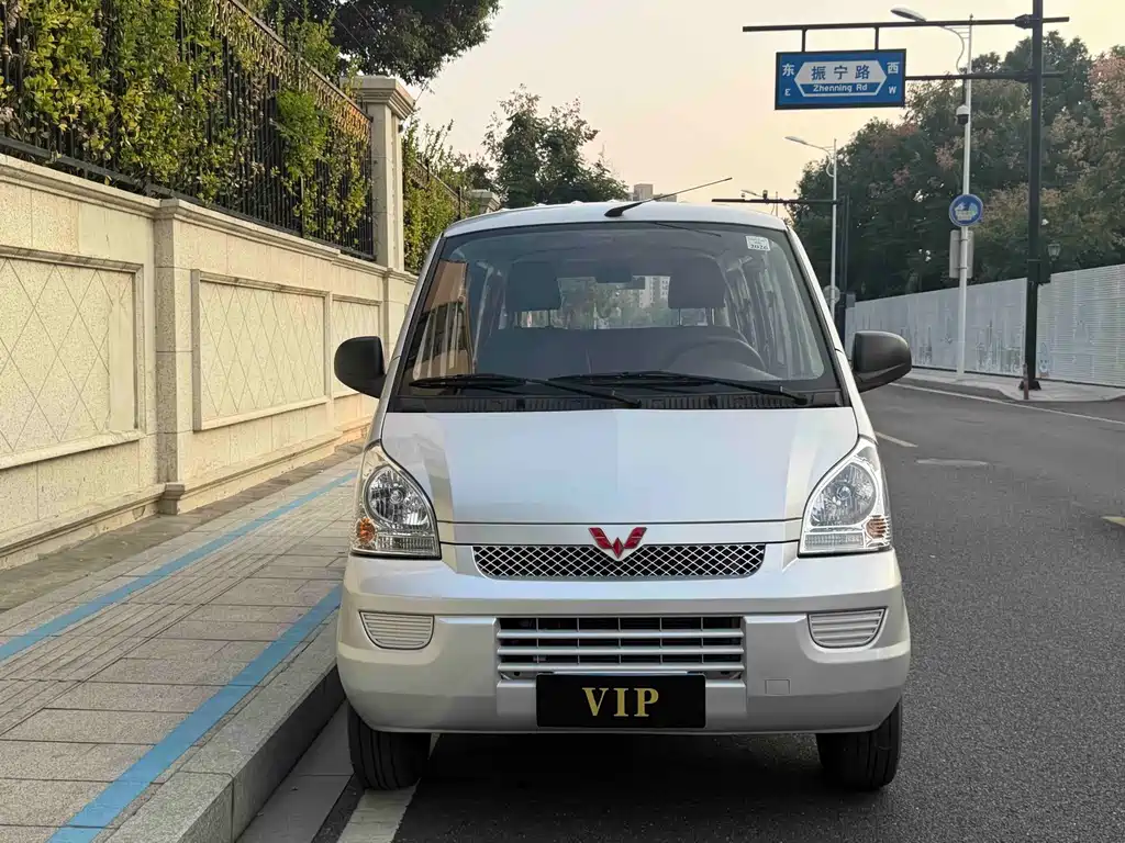 Wuling Rongguang — миниатюра 2