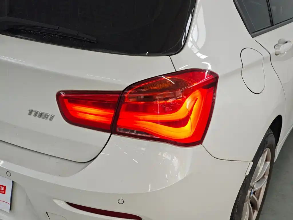 BMW 1 Series (Import) — миниатюра 15