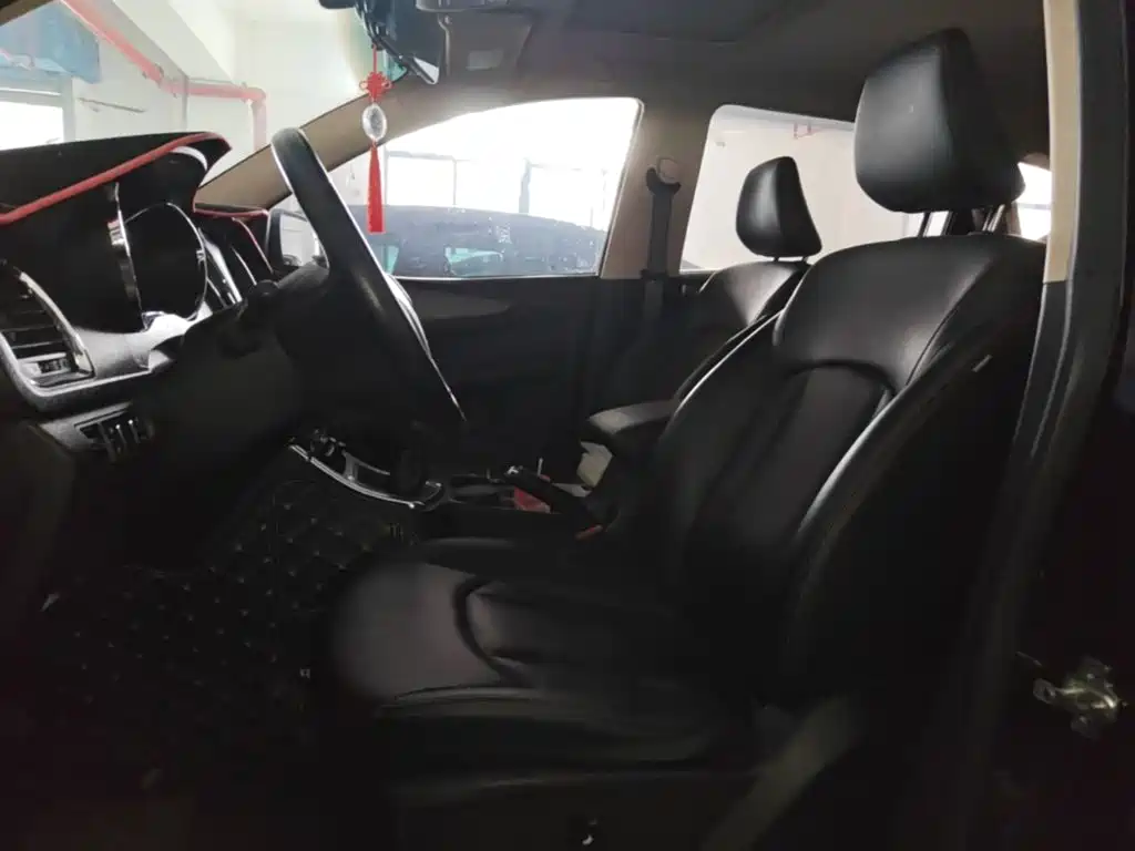 Baojun 560 — миниатюра 15