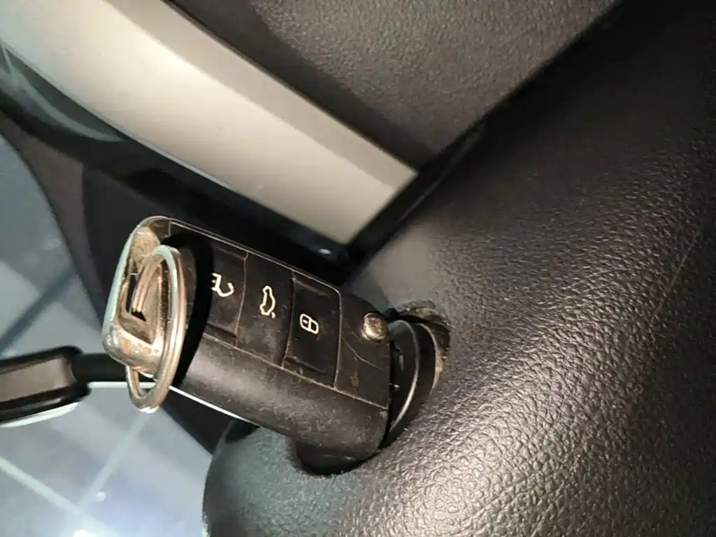 Volkswagen Lavida — миниатюра 9