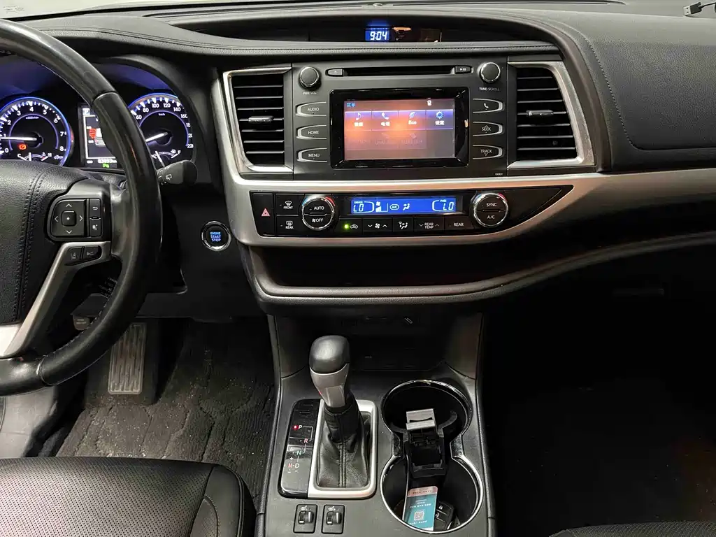 Toyota Highlander — миниатюра 11