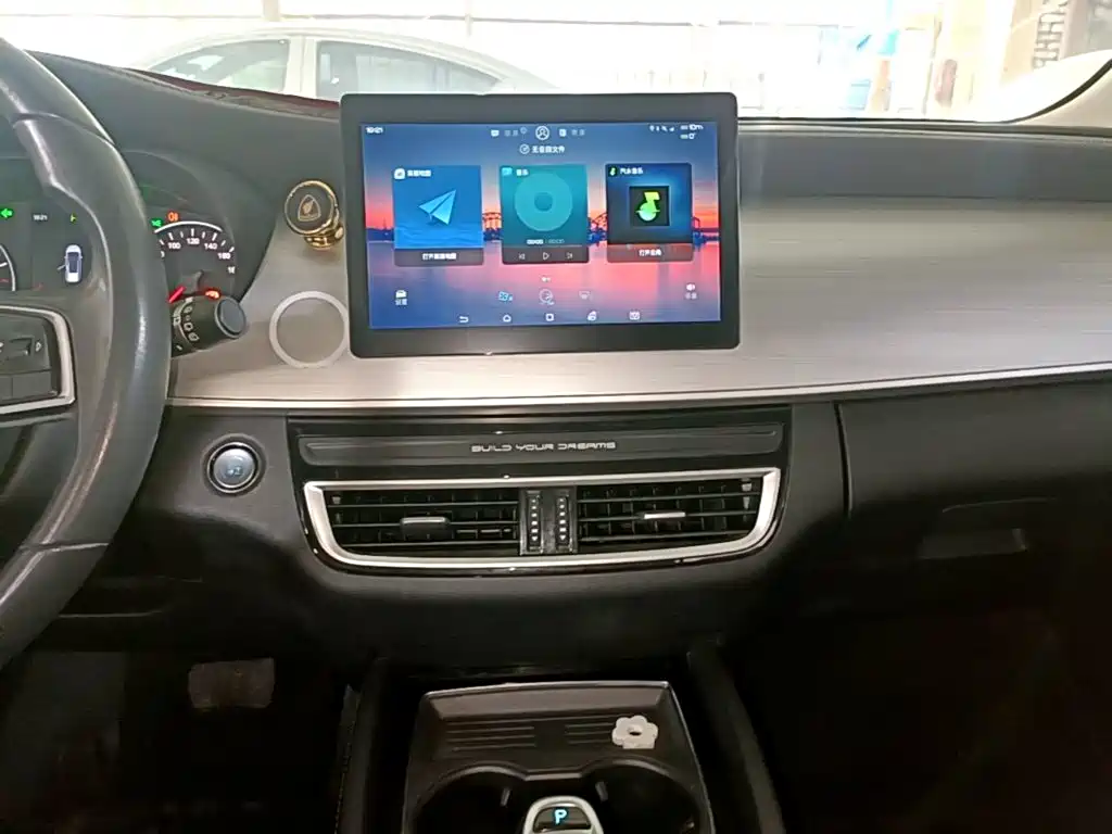 BYD MAX — миниатюра 13