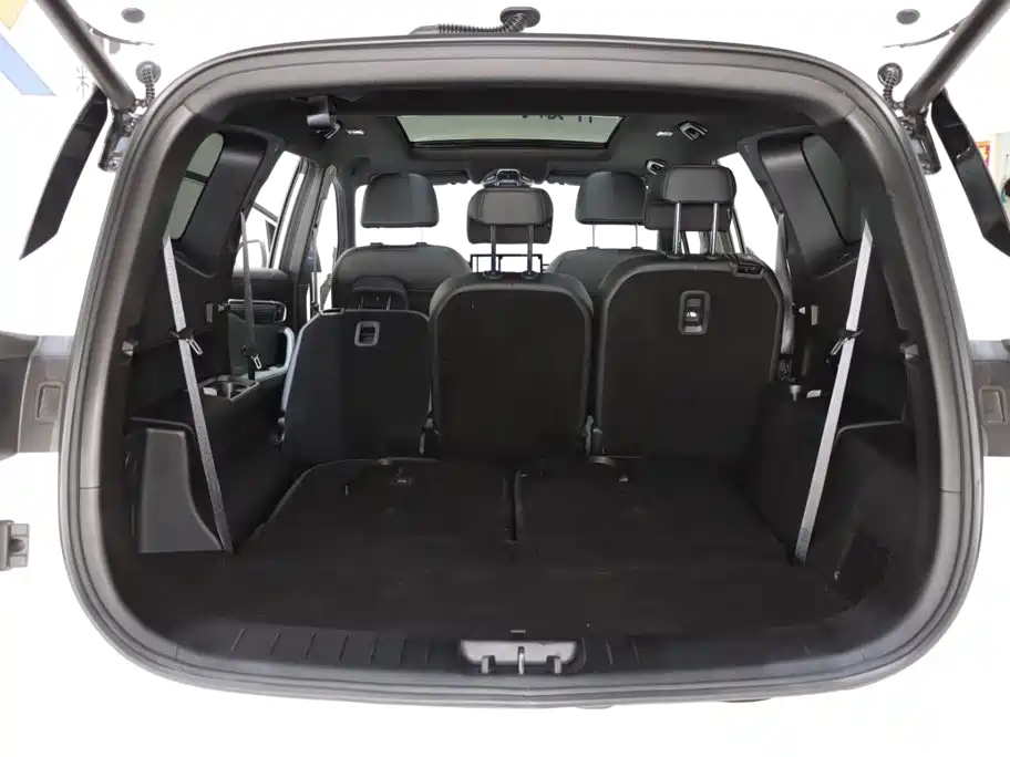 Geely Haoyue L — миниатюра 13