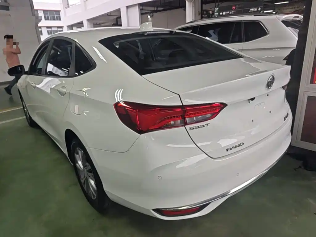 Buick Verano — миниатюра 5