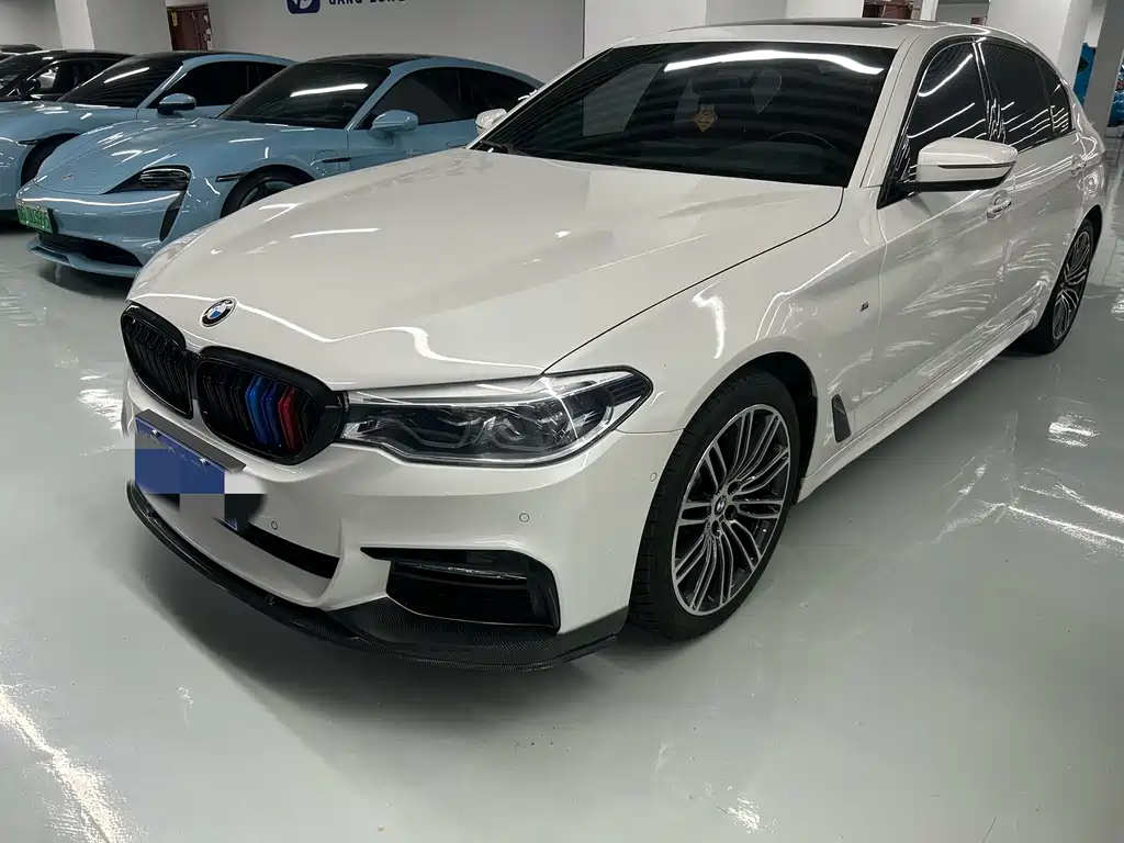BMW 5 Series 2018 Facelift 530Li Leading Type M Sport Package